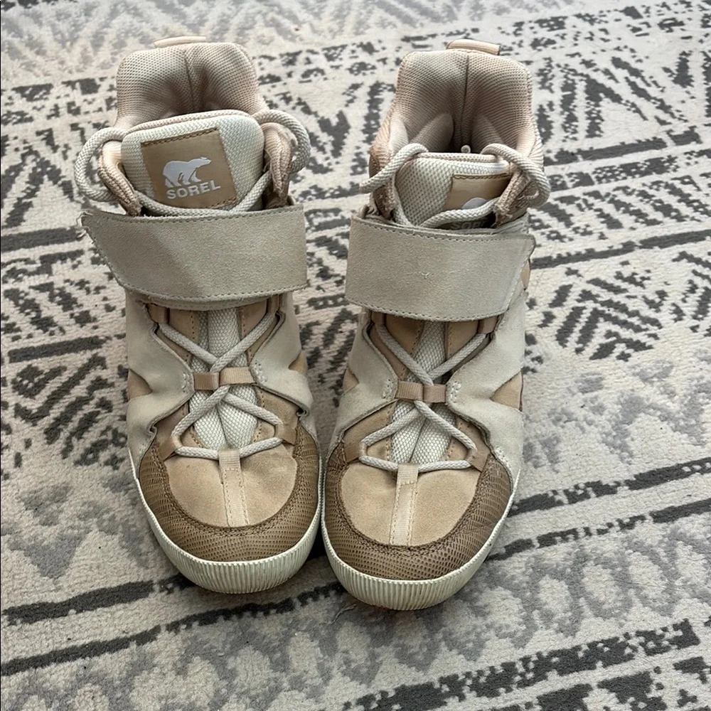 Sorel Women's Tan and Cream High-Top Sneakers - Picture 4 of 7